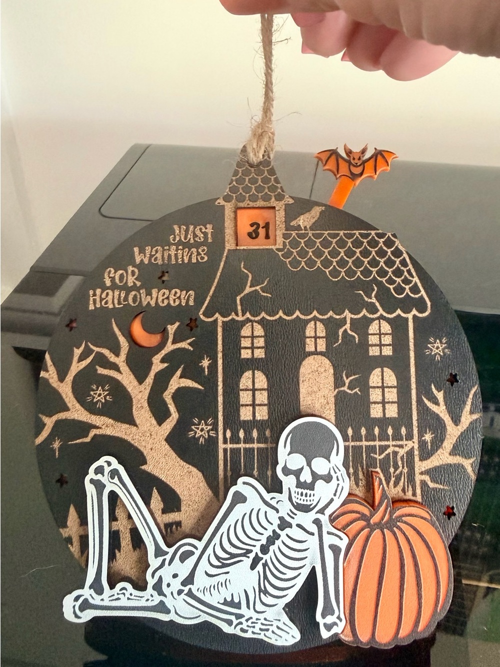 NEW 🎃 Handcrafted by me Halloween Countdown sign you can move the bat each day